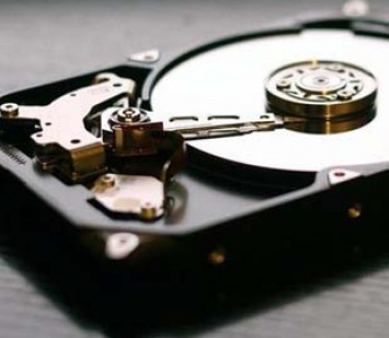 Магнитные пластины с графеновым покрытием позволят вдесятеро увеличить емкость жестких дисков