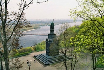 Большая реставрация: в Киеве обновят памятник князю Владимиру