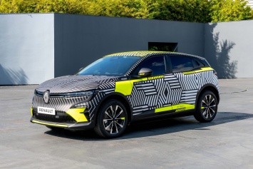 Французы показали предсерийную версию электромобиля Renault MeganeE с мощностью 160 кВт, батареей на 60 кВтч и запасом хода 450 км