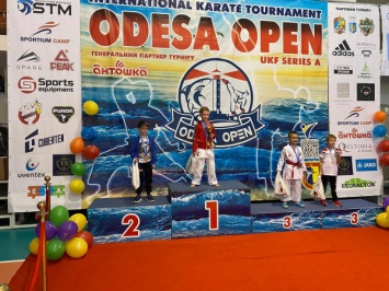 Криворожские спортсмены завоевали золотую и бронзовую медали в Международном турнире `ODESA OPEN-2021` по карате