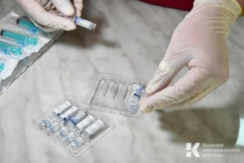 Крымчан призвали не пропускать вторую прививку от коронавируса