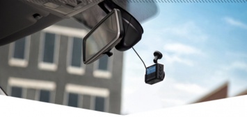 Garmin представляет обновление компактных видеорегистраторов Dash Cam