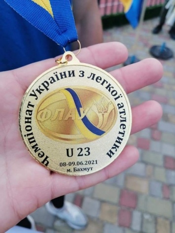 Николаевцы выиграли эстафету 4х100 м на чемпионате Украины по легкой атлетике