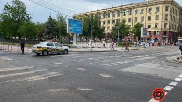 Взрывы, сирена и перекрытие: что происходит на проспекте Яворницкого в Днепре