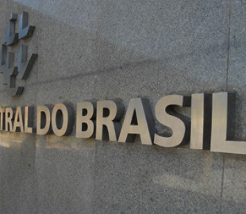 Центробанк Бразилии перенес запуск цифрового реала