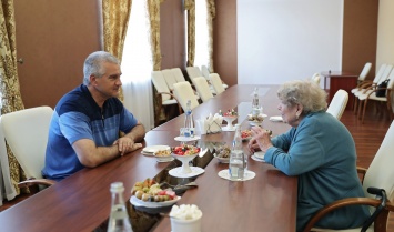 Сергей Аксенов встретился с экс-советником президента США Сюзанной Масси