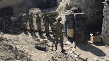 Азербайджан передал Армении 15 пленных в обмен на карты минных полей в Карабахе