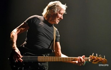 Основатель Pink Floyd послал Цукерберга "к черту"