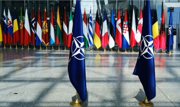 Страны НАТО обязались увеличить военные расходы