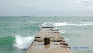 Морская вода возле пляжей Одессы непригодна для купания - горсовет