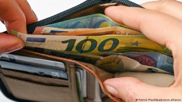 Годовая инфляция в Германии достигла максимума за 10 лет