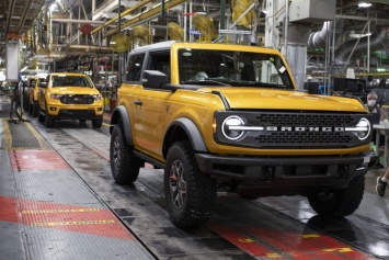 Ford Bronco поступил в производство и едет к дилерские центры