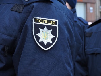 На запорожском курорте бросили элитный внедорожник - полиция разыскивает владельца
