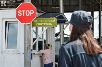 Украинец-меломан попытался подкупить крымского таможенника
