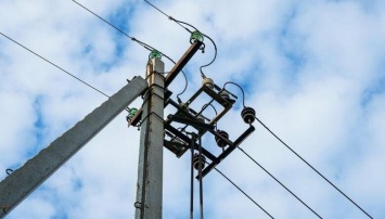 Энергетики восстанавливают электроснабжение в 26 населенных пунктах Донетчины