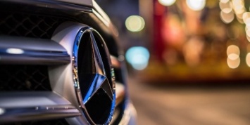 Mercedes спешит перейти на электромобили