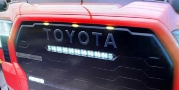 Рассекретили новую Toyota Tundra в самом «злом» исполнении