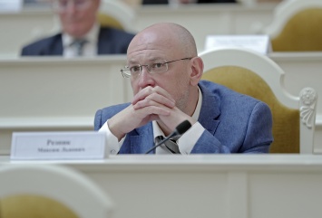 Депутат Максим Резник отправлен под домашний арест