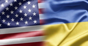 Псаки заявила об абсурдности сообщений СМИ о приостановке военной помощи Украине