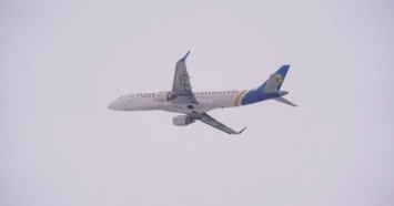 Зеленский утвердил продление льгот для украинских авиакомпаний