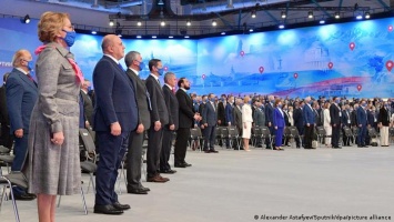 Съезд "Единой России": Шойгу вместо Медведева и раздача денег