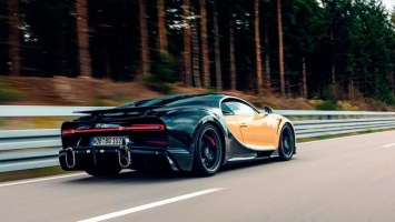 Гиперкар Bugatti разогнала новую версию Chiron до 440 км/ч во время тестов