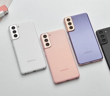 Android 12 можно будет опробовать на Samsung Galaxy S21 уже в августе