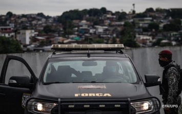 В Бразилии сотни полицейских ищут серийного убийцу