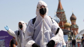 "Превысим зимний пик": врачи о третьей волне коронавируса в России