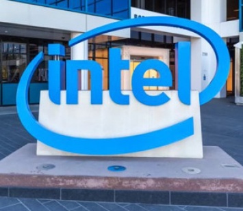 Выручка Intel и AMD в этом году пострадает из-за дефицита компьютерных компонентов