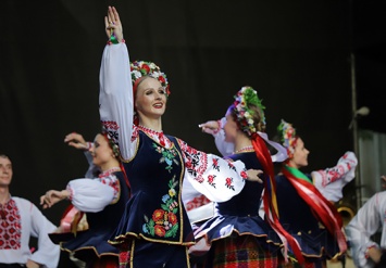Одесский фольклорный фестиваль начался в Горсаду