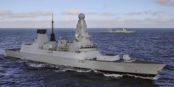 Находившийся на борту HMS Defender журналист рассказал подробности инцидента