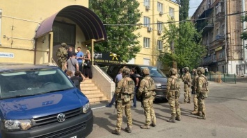 В ОПЗЖ заявили об обысках у тещи Медведчука (ФОТО)