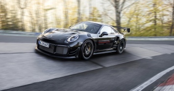 Porsche побил рекорд «Нюрбургринга» для дорожных машин