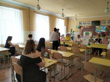 В Покровске начался конкурс должности директоров школ