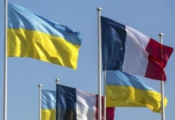 Франция готова рассматривать варианты локализации производства в Украине, - MEDEF