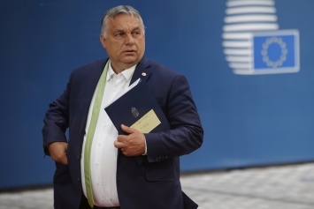 На саммите ЕС разгорелся спор о венгерском законе о "пропаганде ЛГБТ"