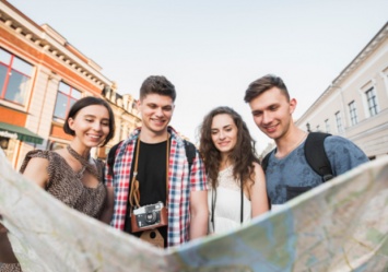 Путешествий и жилья: чего хочет молодежь Днепропетровщины