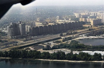 В Днепре осовременили уникальные фото города 1980-х, снятые с самолета: фото