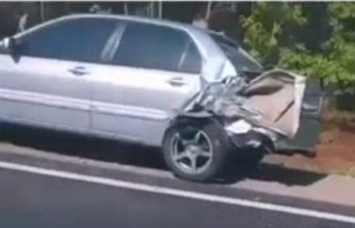 По пути на Кирилловку произошло несколько ДТП: разбиты автомобили (видео)