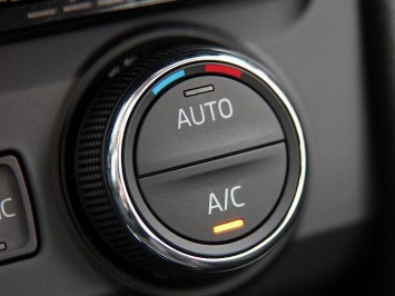 Три причины, почему автокондиционер может неожиданно сломаться в жару