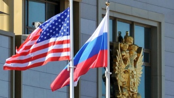 США с 1 августа перестанут оказывать консульские услуги в России