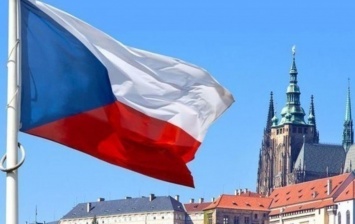 Чехия требует от России почти 30,5 млн долларов компенсации за взрывы в Врбетице