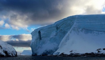 В Антарктиде исчезло большое озеро