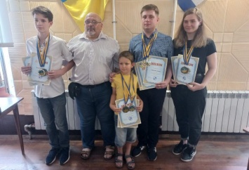 Шашист из Запорожья на молодежном чемпионате Украины установил вечный рекорд