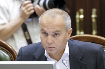 Сын Шуфрича хочет докупить акции Киевского речпорта