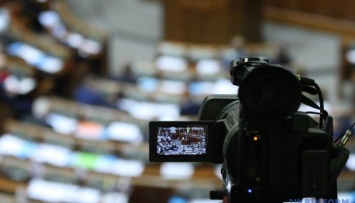Рада приняла закон о перезапуске ВККС