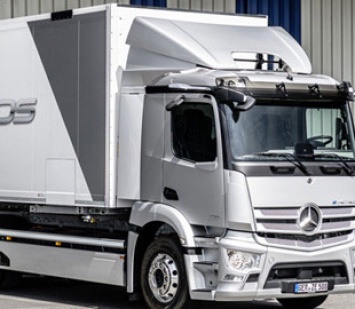 Электрический грузовик Mercedes eActros получил сразу четыре батареи