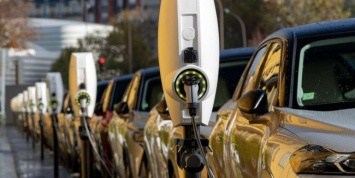 Канада запретит продажи бензиновых и дизельных автомобилей с 2035 года