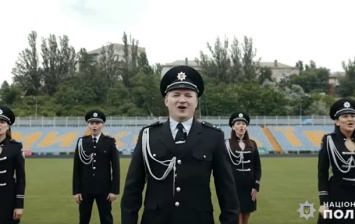Николаевские полицейские записали клип в поддержку сборной Украины